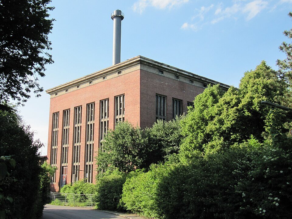 ミュンヘン・アウビング地区にあるベルクソン・クラフトハウス（旧発電所）の外観