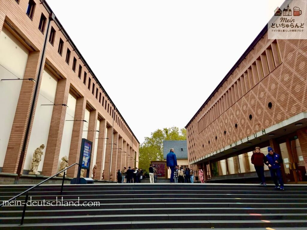 フランクフルト歴史博物館の外観の画像