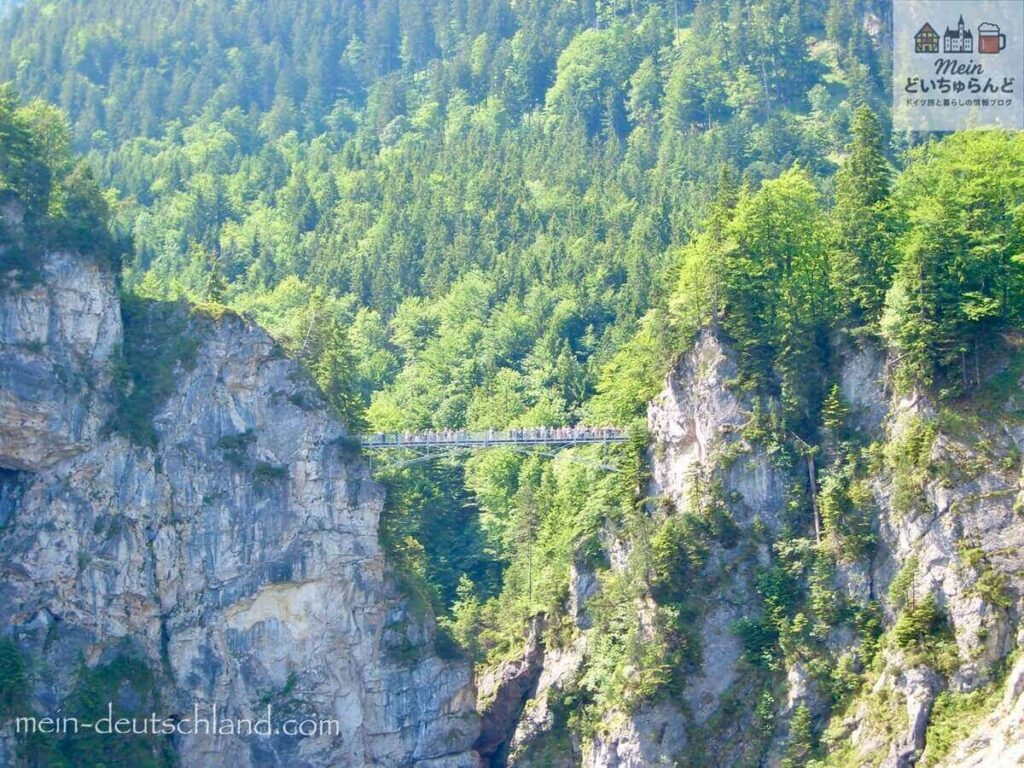 マリエン橋の全景