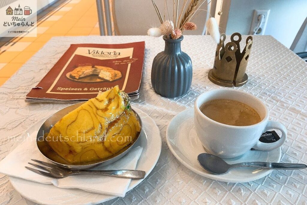エーバーバッハ Café Viktoria名物のトルテ